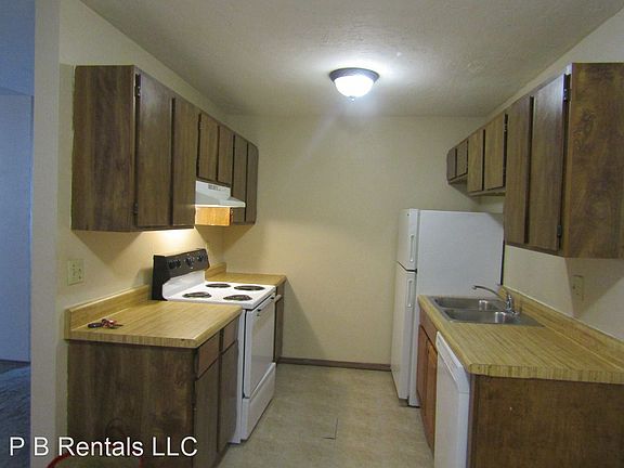 3rd image of 1819 NW 82nd St #C-6