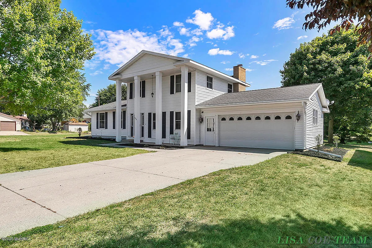 2378 Westover Dr photo 1