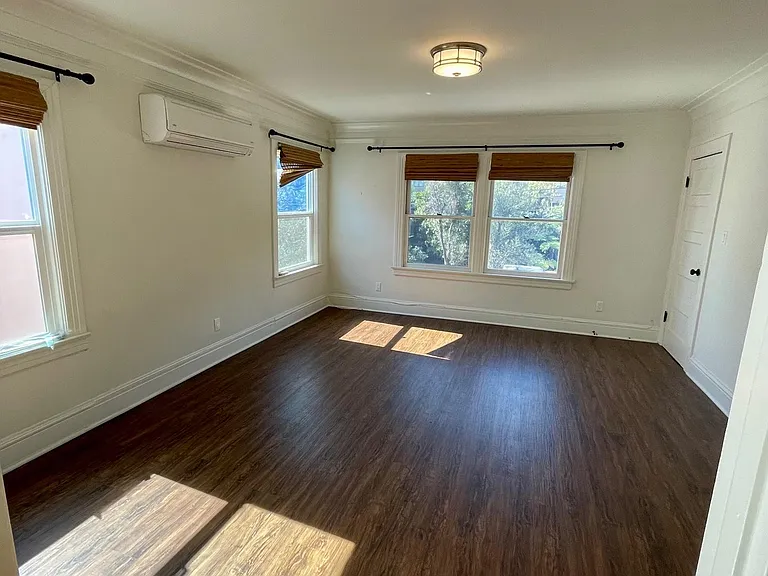 1406 N Formosa Ave #1/2 — Photo 23