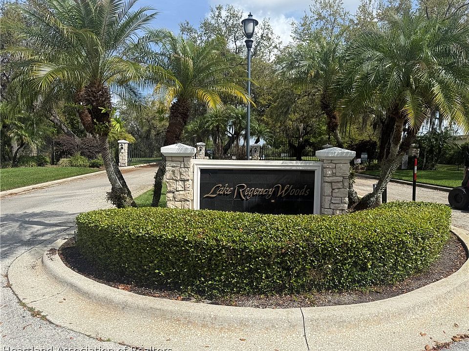 2nd image of 7048 Lake Regency Ln