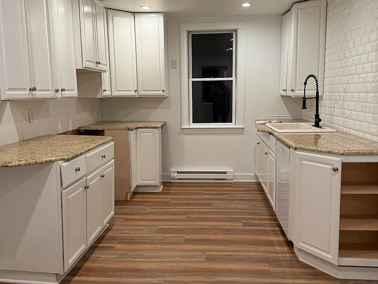 3956 Upper Valley Rd — Photo 6