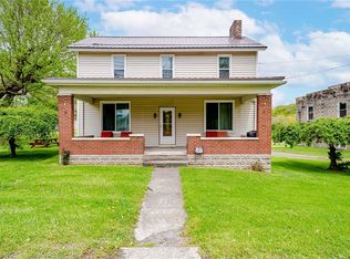 2375 Mount Pleasant Rd, Ruffs Dale, PA 15679