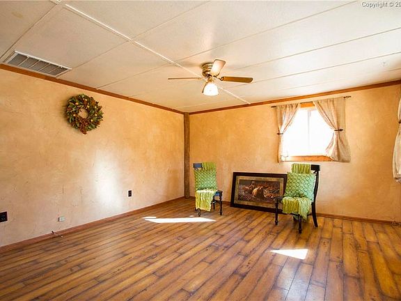Nice and bright in entire living space