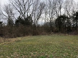 185 Combs Ln, Wilmore, KY 40390