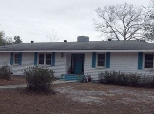 113 Ricks Ln, Brunswick, GA 31523