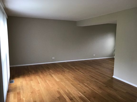 4th image of 208 Magnolia Dr