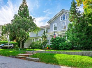 19 Chester St, Groton, CT 06340