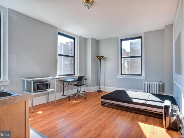 1324 Locust St APT 704, Philadelphia, PA 19107