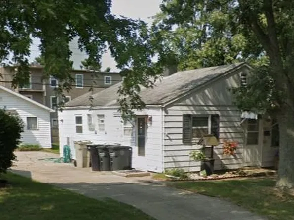 3423 Woldhaven Dr, South Bend, IN 46614