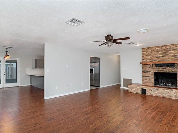 5th image of 35216 Silver Oak Dr