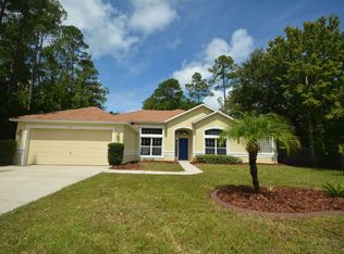 18 Edge Ln, Palm Coast, FL 32164