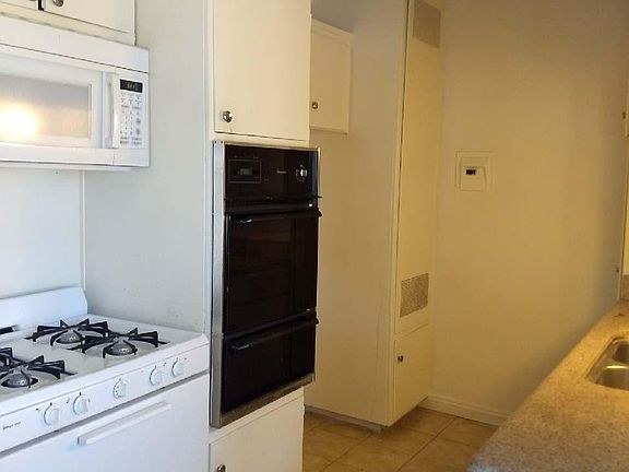 5th image of 425 W Sierra Madre Blvd APT F