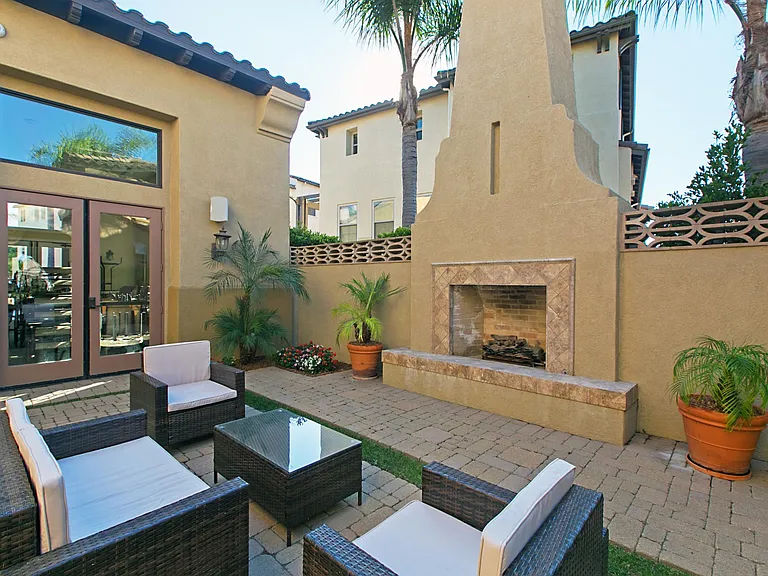 577 Almond Rd — Photo 28