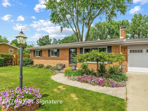 3360 Northwood Pl, Saginaw, MI 48603