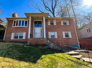 815 S Randolph St, Arlington, VA 22204