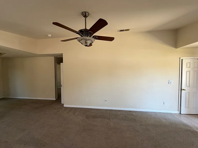 6107 Ragusa Ln — Photo 8