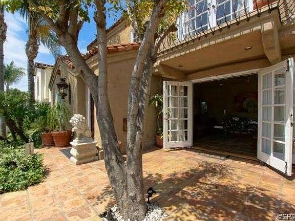 4th image of 171 Covina Ave