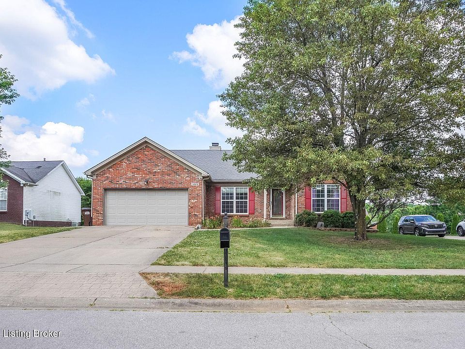 1st image of 3229 Bluegrass Dr