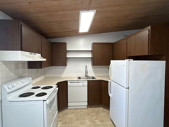 5th image of 1152 17th Ave APT 16