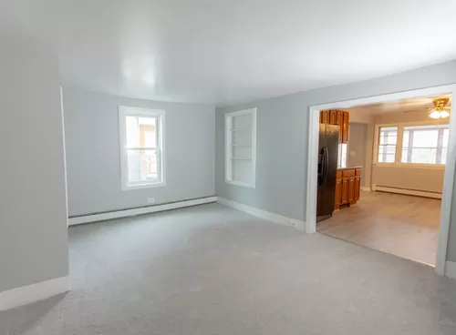 Beautifully remodeled apartment with neutral colors and lots of natural light. - 89 Glass St