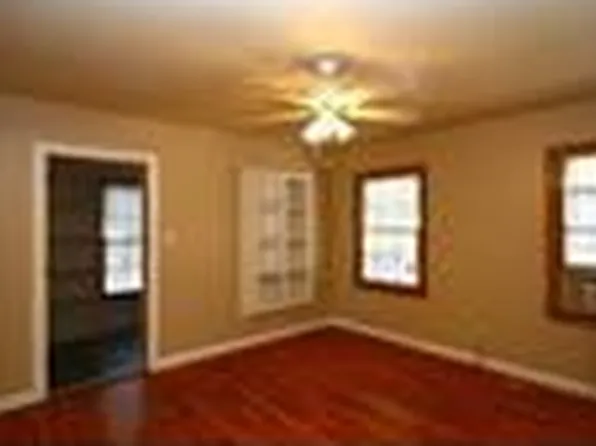 3600 Kell St, Fort Worth, TX 76109