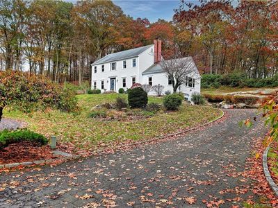 18 Split Rock Road, Newtown, CT, 06470