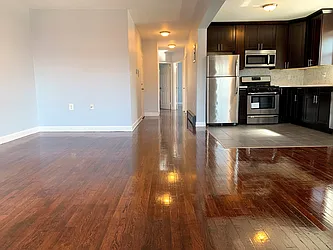 Rented by Hillel Realty Group