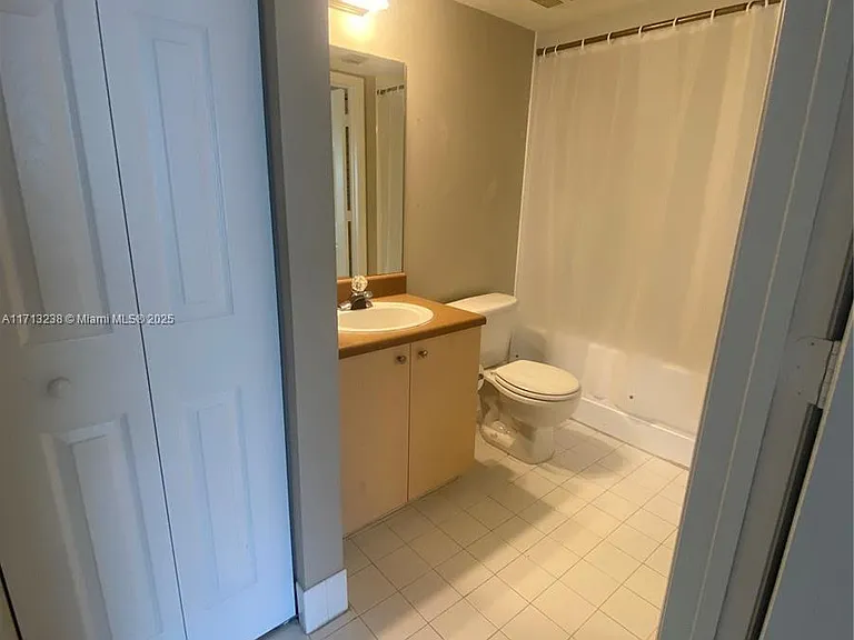 4081 San Marino Blvd #303 — Photo 5