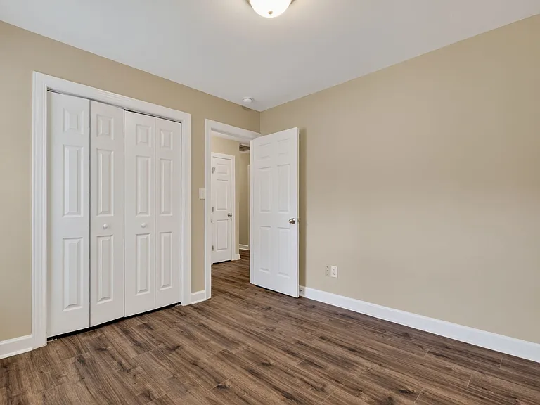 4621 Landover Dale Dr — Photo 31