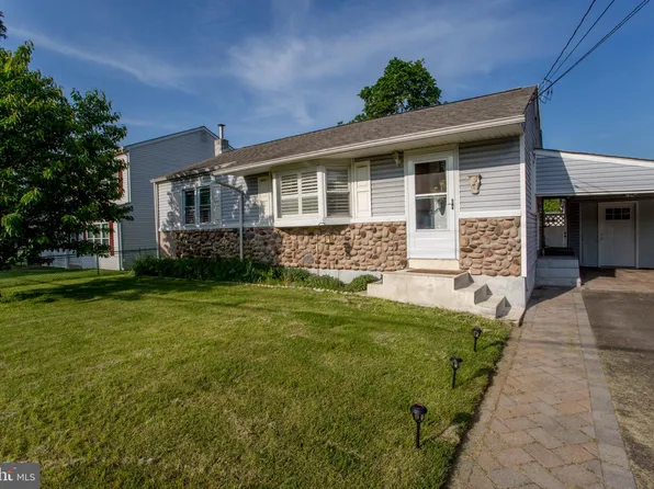 415 Grant Ave, Croydon, PA 19021