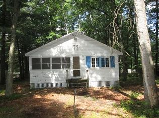 34 5th St, Dracut, MA 01826
