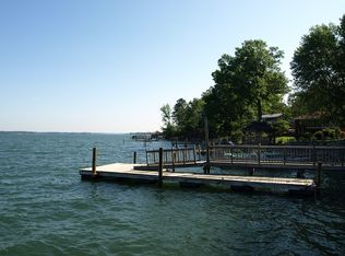 21013 Island Forest Dr, Cornelius, NC 28031