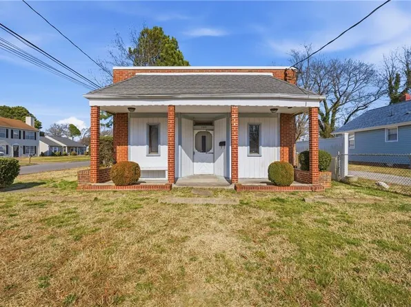 390 Cottonwood Ave, Hampton, VA 23661
