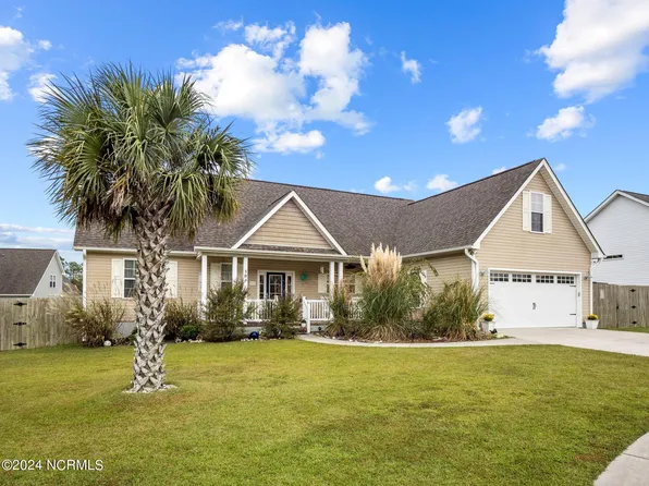 504 Diamond Ridge Court, Hubert, NC 28539