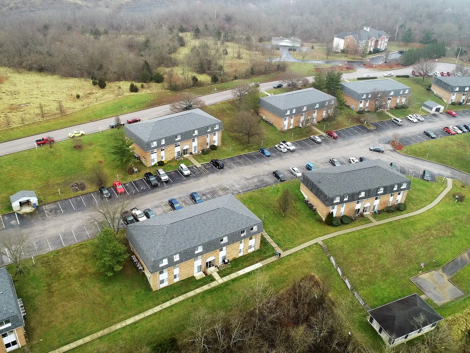 Highland Ridge Apartments — Photo 3