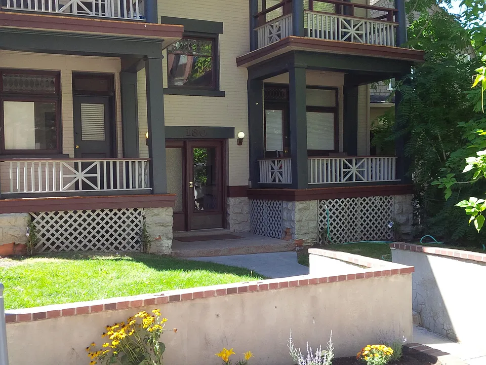 130 E 2nd Ave #6