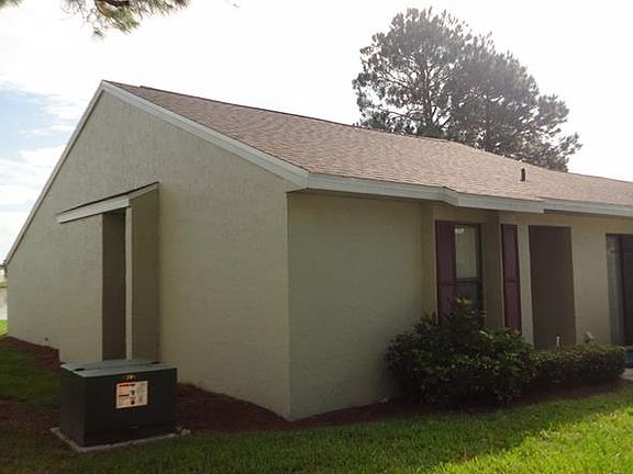 2nd image of 96 Pine Island Cir