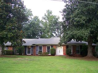 656 Kenneth Ln, Norcross, GA 30093