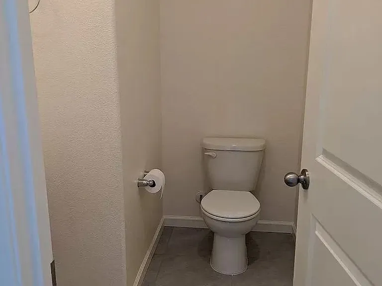 178 Korbel Ave — Photo 17