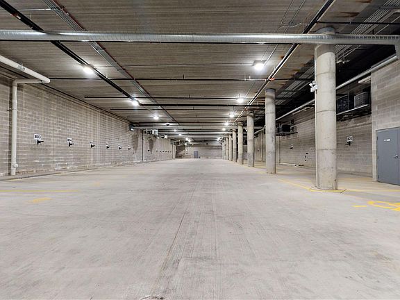 4th image of 4758 N Laramie Ave #309