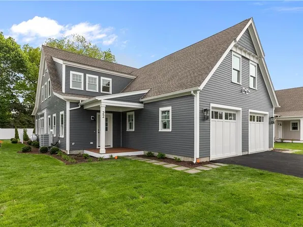 22 Anchor Way #6, Newport, RI 02840