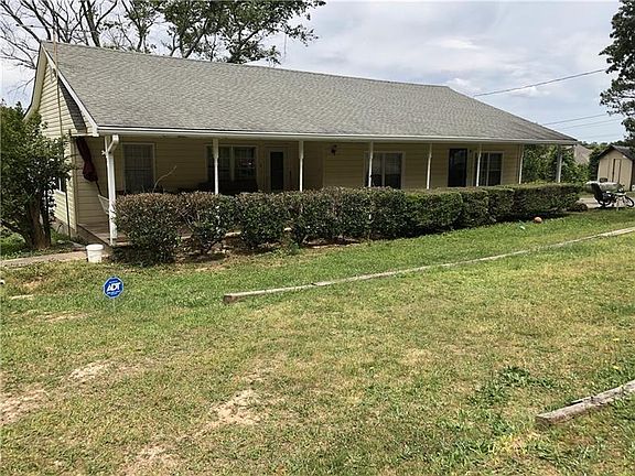 2nd image of 3491 Flat Shoals Rd SW