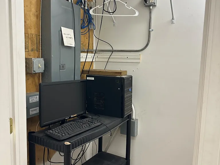 Unit Photo