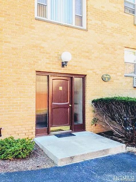 1st image of 8 Dove Ct APT I