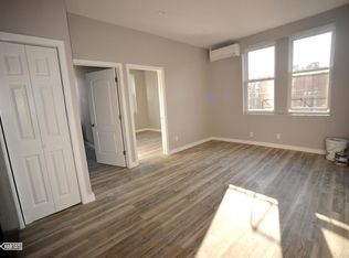3001 Broadway STE 1, Astoria, NY 11106