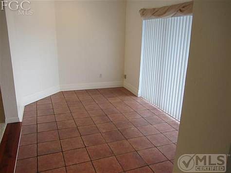 4th image of 3312 SW 11th Ct