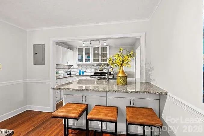 7 Meadowbrook Ave — Photo 8