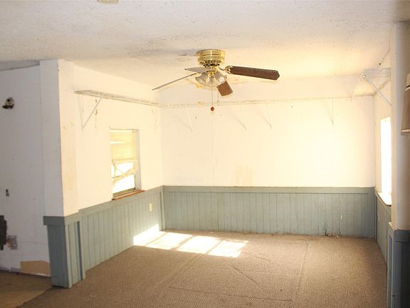 5th image of 55 Blue Lake Dr