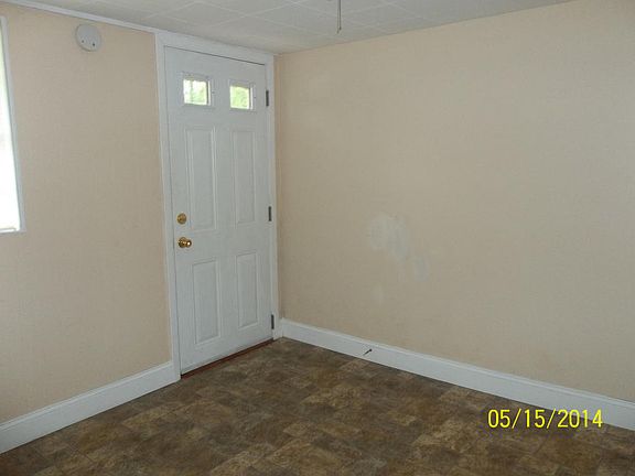 3rd image of 1527 Knoxville Hwy