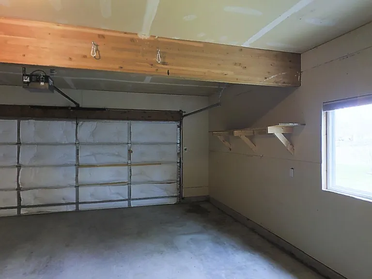 413 N 19th Ave — Photo 20